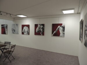 exposition peintures acrylique contemporaines , saint martin de crau, peinture de corps, paysages, figuratives et contemporaine